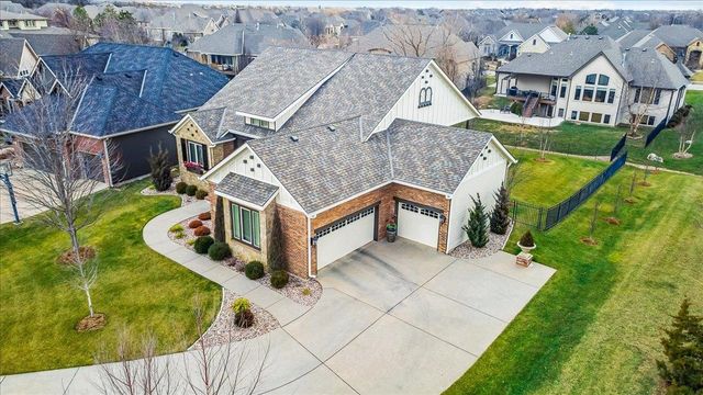 2521 N Rosemont Ct, Wichita, KS 67228