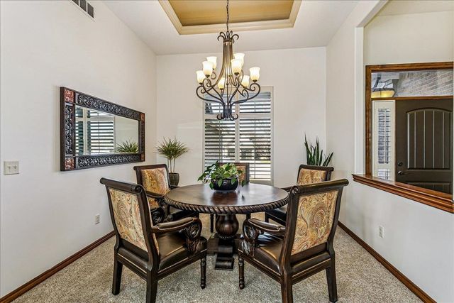 2521 N Rosemont Ct, Wichita, KS 67228