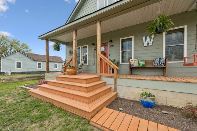 9986 Taylor Rd, Rockvale, TN 37153