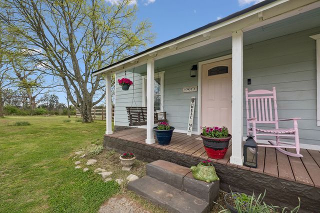 9986 Taylor Rd, Rockvale, TN 37153