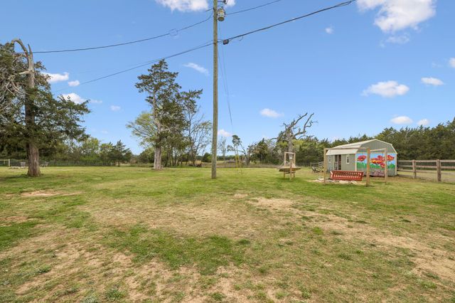 9986 Taylor Rd, Rockvale, TN 37153