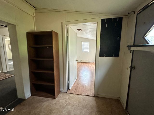 702 Speedwell Road, Bulls Gap, TN 37711