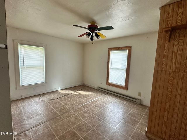 702 Speedwell Road, Bulls Gap, TN 37711