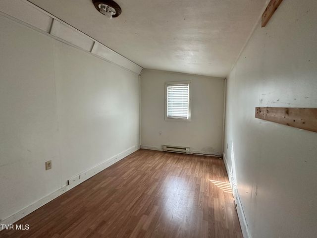 702 Speedwell Road, Bulls Gap, TN 37711