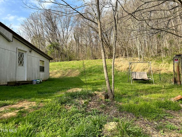 702 Speedwell Road, Bulls Gap, TN 37711