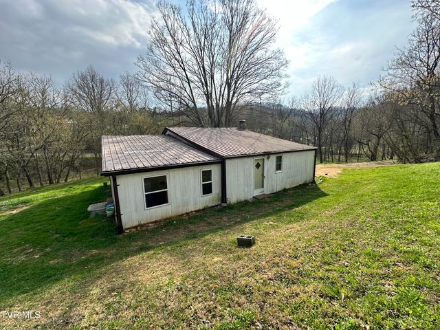 702 Speedwell Road, Bulls Gap, TN 37711