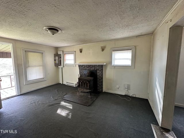 702 Speedwell Road, Bulls Gap, TN 37711