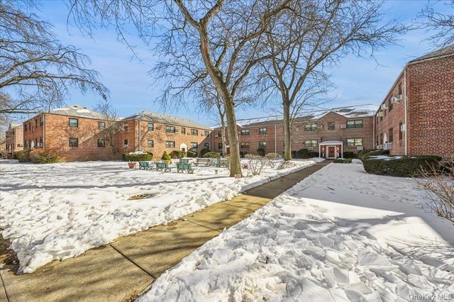 79-12 155th Avenue 195, Howard Beach, NY 11414