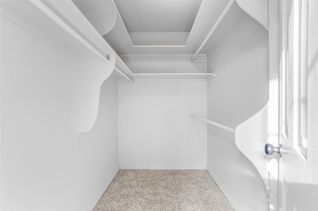 217 W Hull Street, Denison, TX 75020