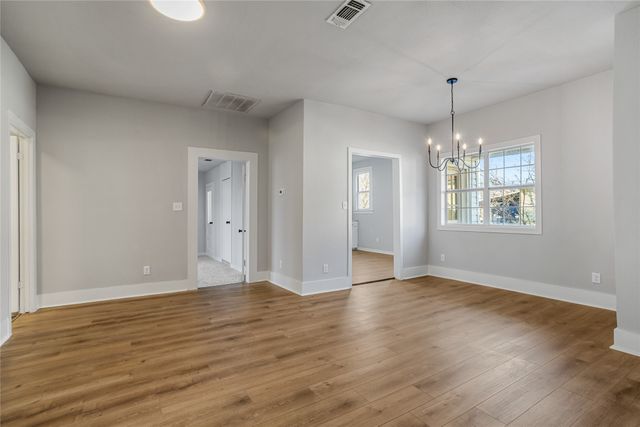 217 W Hull Street, Denison, TX 75020