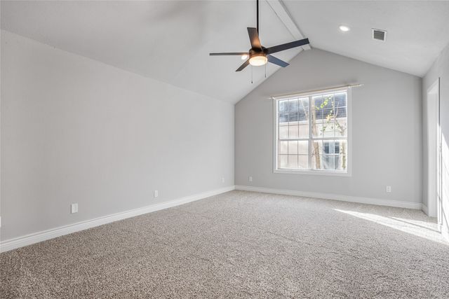 217 W Hull Street, Denison, TX 75020