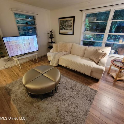 2502 Randall Drive, Biloxi, MS 39531