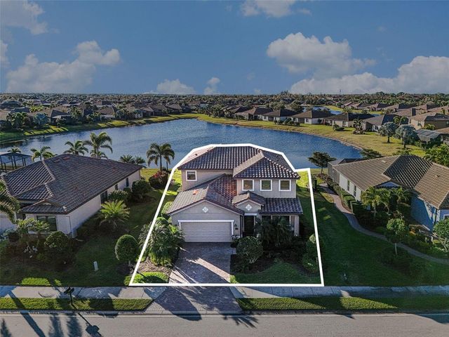 6467 WILLOWSHIRE WAY, Bradenton, FL 34212