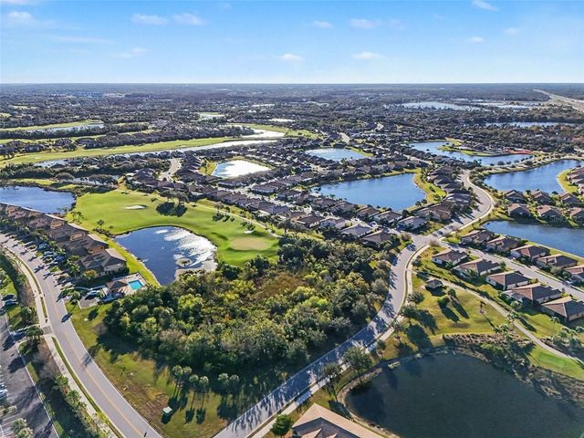 6467 WILLOWSHIRE WAY, Bradenton, FL 34212