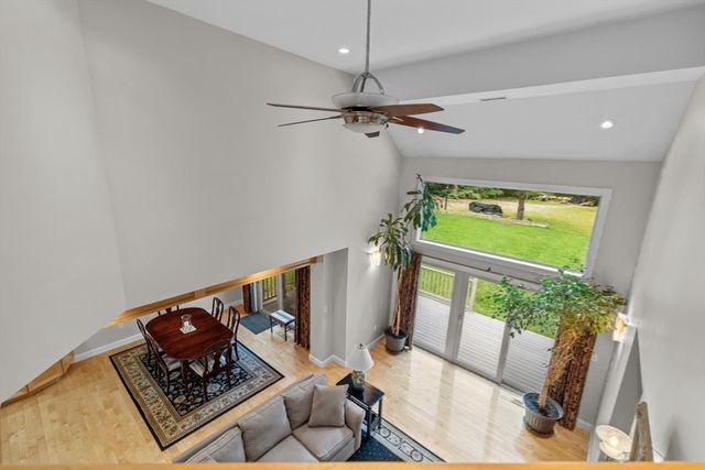 105 Mixter, Holden, MA 01520