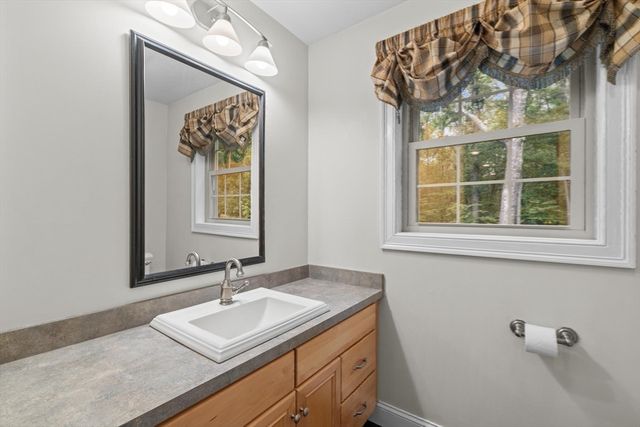 105 Mixter, Holden, MA 01520