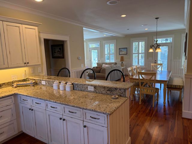 709 Jungle Road, Edisto Beach, SC 29438