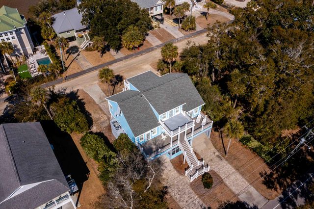 709 Jungle Road, Edisto Beach, SC 29438