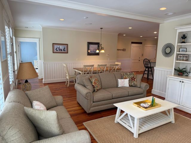 709 Jungle Road, Edisto Beach, SC 29438