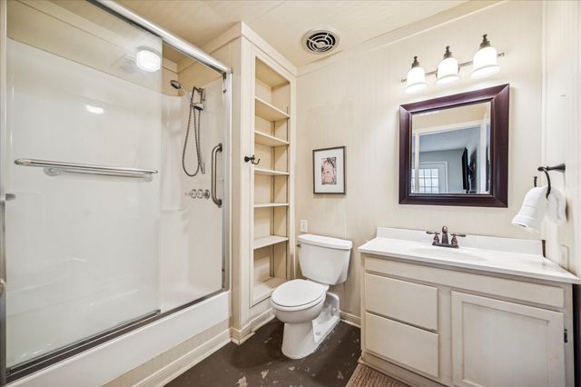 7906 Meadowbriar Lane, Houston, TX 77063