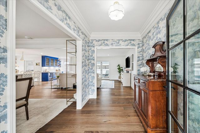 7906 Meadowbriar Lane, Houston, TX 77063