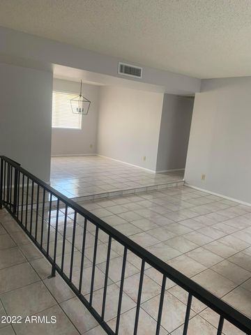 4132 W Shangri La Road, Phoenix, AZ 85029