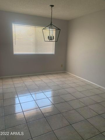 4132 W Shangri La Road, Phoenix, AZ 85029