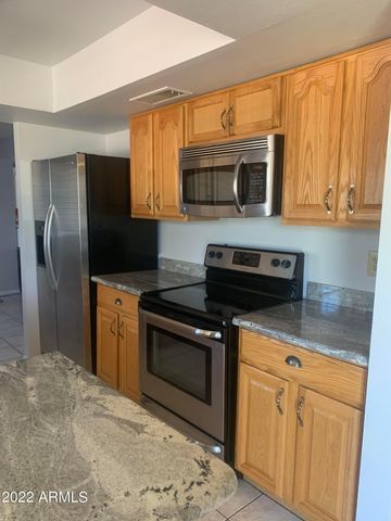 4132 W Shangri La Road, Phoenix, AZ 85029