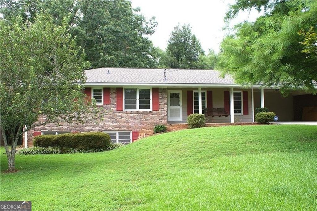 6725 Ridge Moore Drive, Peachtree Corners, GA 30360