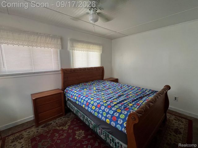 19321 Florida Street, Roseville, MI 48066