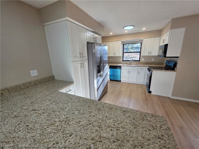 2858 N Lancaster Road, Avon Park, FL 33825