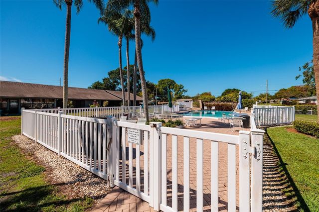 1601 43RD STREET N 149, St Petersburg, FL 33713