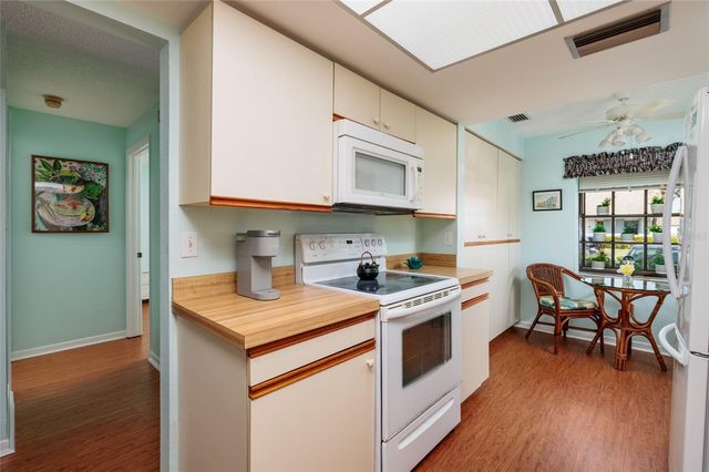 1601 43RD STREET N 149, St Petersburg, FL 33713