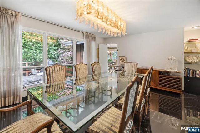 401 Cumberland Street, Englewood, NJ 07631