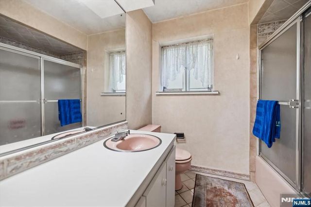 401 Cumberland Street, Englewood, NJ 07631