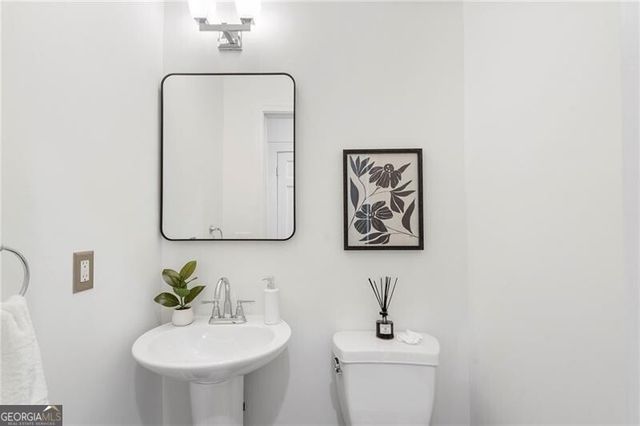 1605 Johnson Road NE, Atlanta, GA 30306