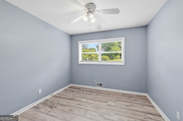 30 Rosedale Street, Toccoa, GA 30577