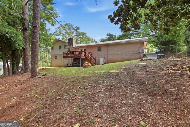 30 Rosedale Street, Toccoa, GA 30577