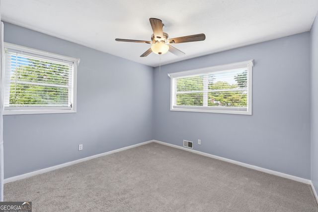 30 Rosedale Street, Toccoa, GA 30577