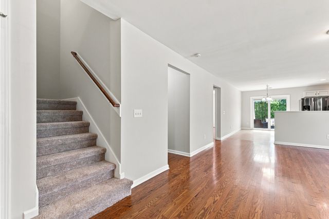 3537 Harpeth Springs Dr, Nashville, TN 37221