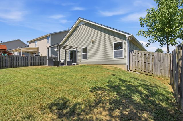 3537 Harpeth Springs Dr, Nashville, TN 37221