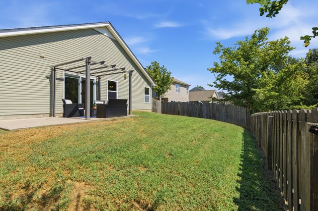 3537 Harpeth Springs Dr, Nashville, TN 37221