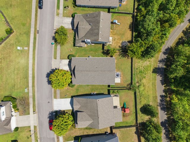 3537 Harpeth Springs Dr, Nashville, TN 37221