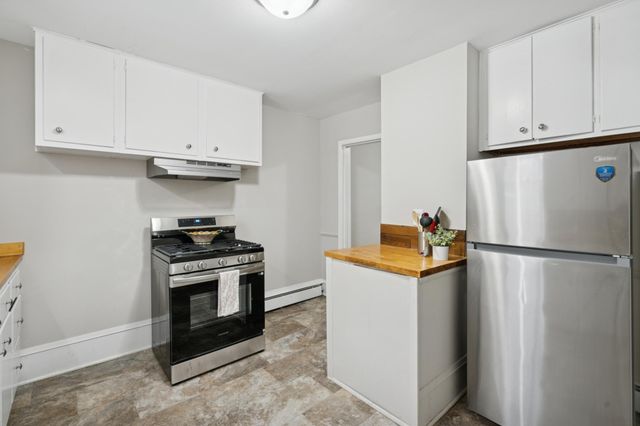 3611 Queen Avenue N, Minneapolis, MN 55412