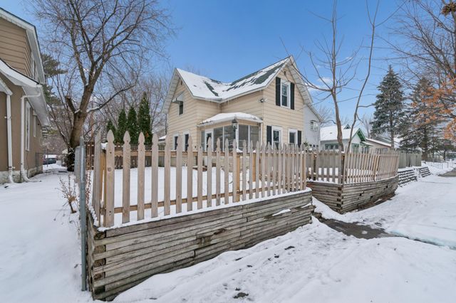 3611 Queen Avenue N, Minneapolis, MN 55412