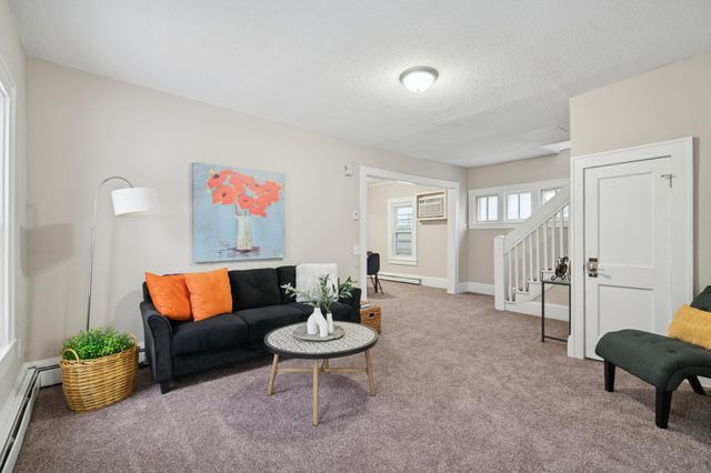 3611 Queen Avenue N, Minneapolis, MN 55412