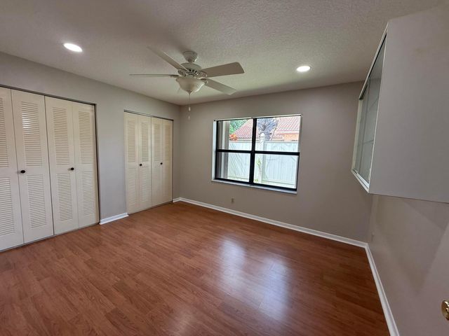 9215 Sun Pointe Drive, Boynton Beach, FL 33437