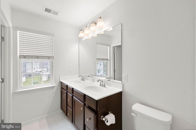 418 CHARLES AVE, Hanover, PA 17331