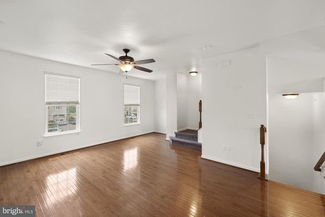 418 CHARLES AVE, Hanover, PA 17331