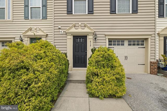 418 CHARLES AVE, Hanover, PA 17331